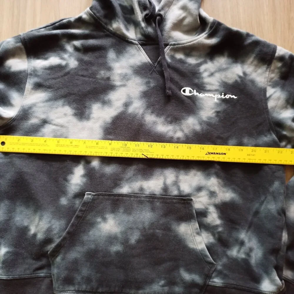 Champion tie dye